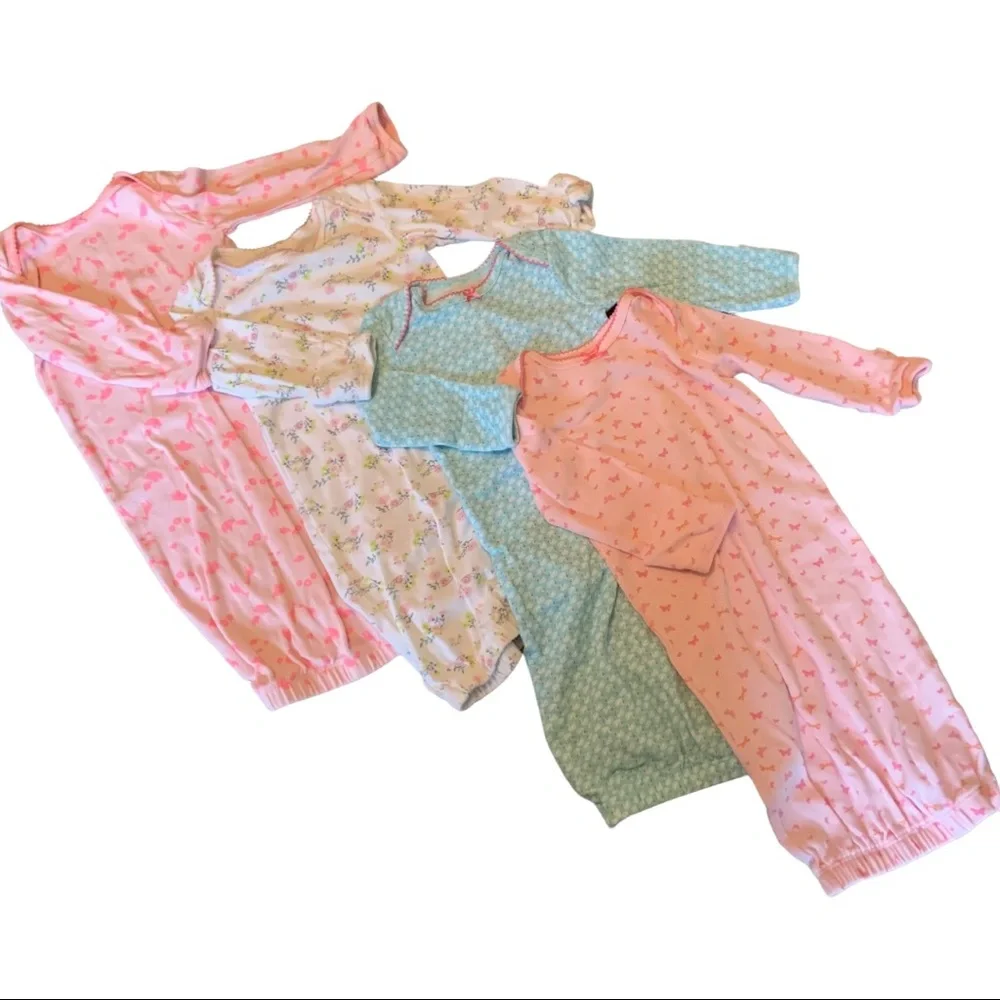 **SOLD** Set of 6 Carter’s 3 Month Baby Nightgowns - Picture 2 of 6